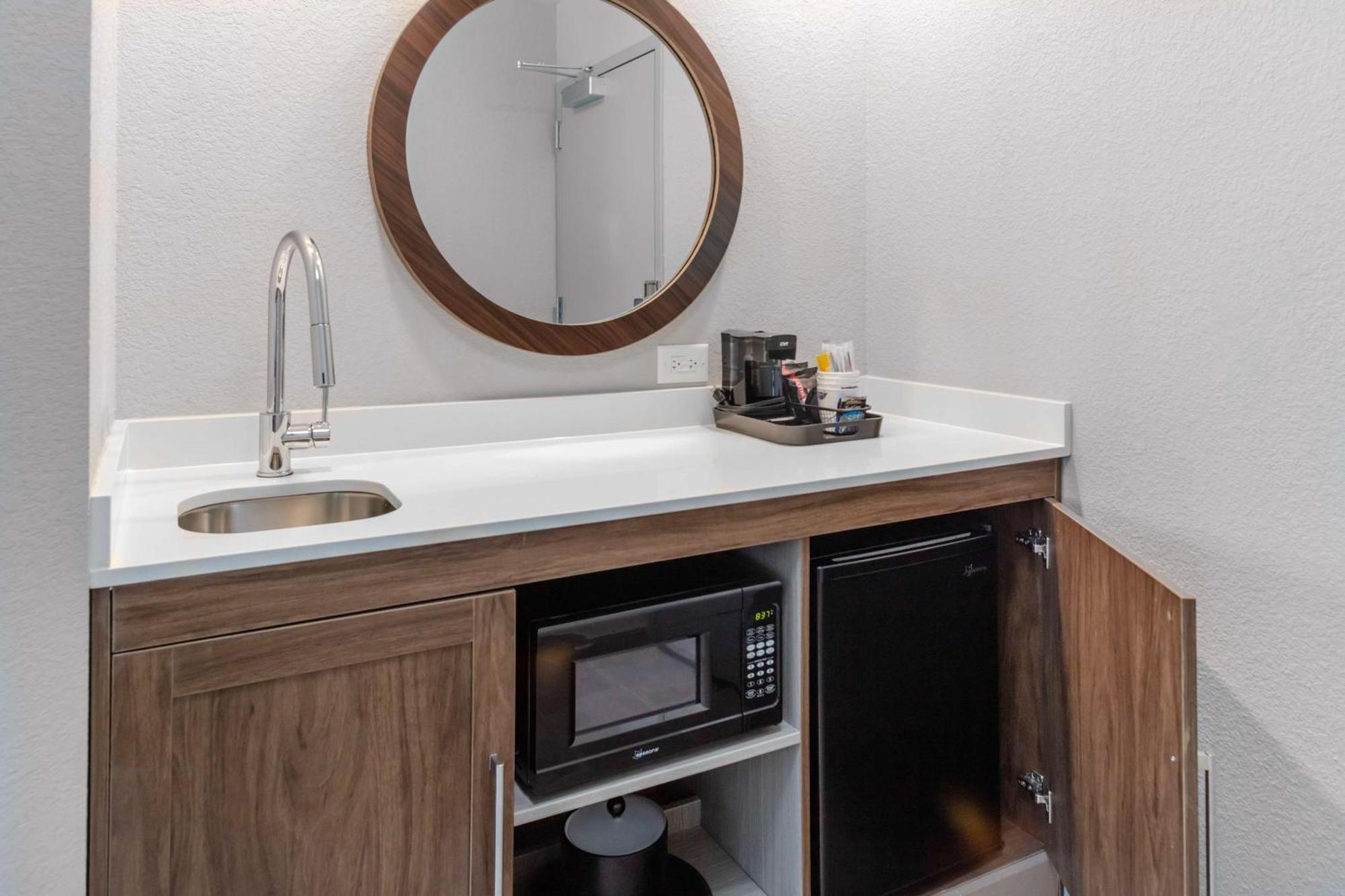 Hampton Inn & Suites Indianapolis West Speedway Esterno foto